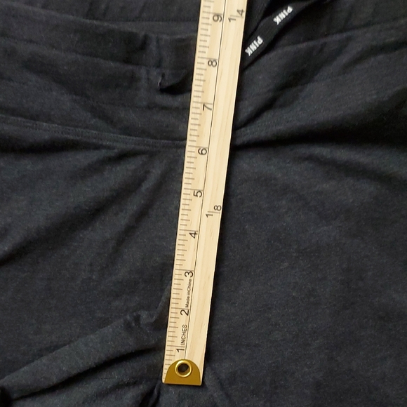 PINK Victoria's Secret Black Yoga Leggings with Bold Branding Sz.S/p - Picture 12 of 13